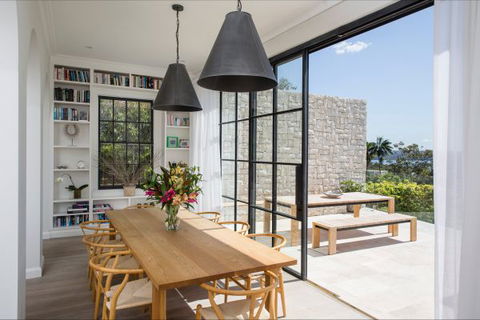 Spanish Manor - Holiday Sunshine Coast 2