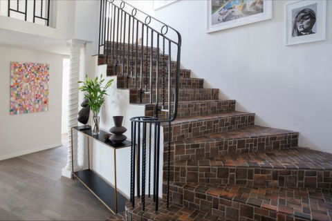 Spanish Manor - Holiday Sunshine Coast 5