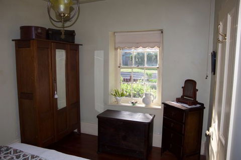 Tara Cottage - Holiday Sunshine Coast 4