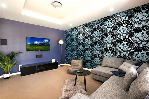 The Grape Escape Hunter Valley - Holiday Sunshine Coast 3