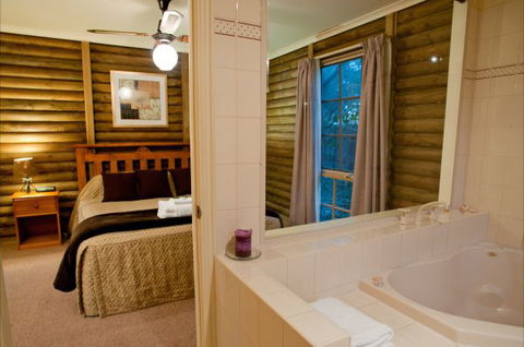 Ti-Tree Village Ocean Grove - Sunshine Coast Tourism 5