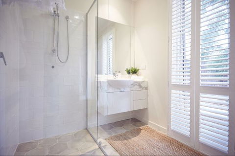 Verandah Retreat - Sunshine Coast Tourism 3