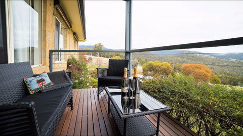 Wild Dog Rise - Sunshine Coast Tourism 6