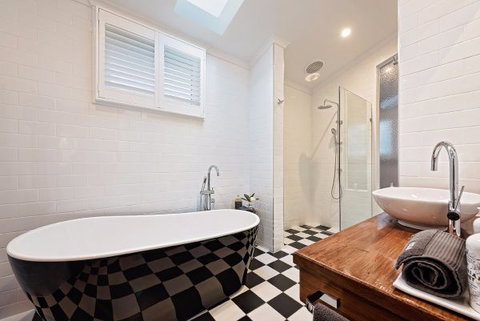 102 On Strath - Sunshine Coast Tourism 4