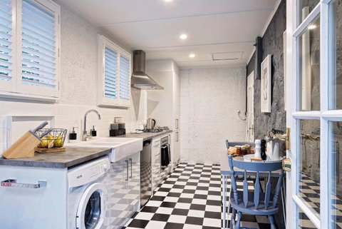 102 On Strath - Sunshine Coast Tourism 6