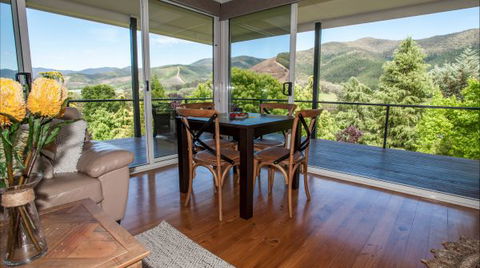 Abby's Cottages - Holiday Sunshine Coast 4