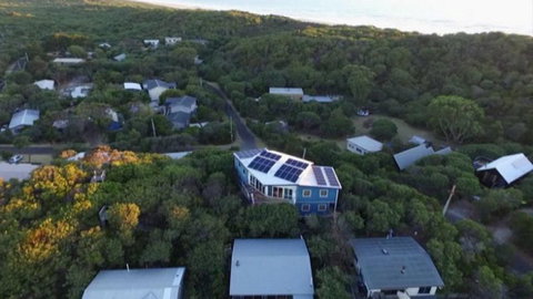 Sandy Point Beach Escape - Sunshine Coast Tourism 6