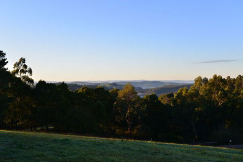 Allambee Camp - Holiday Sunshine Coast 0