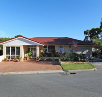 Albany View Street Lodge Bed and Breakfast and Art Studio - Sunshine Coast Tourism