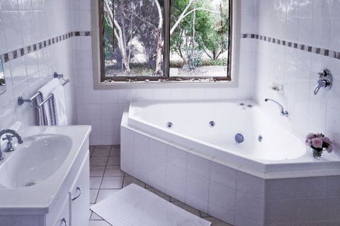 Allusion Cottages - Holiday Sunshine Coast 3