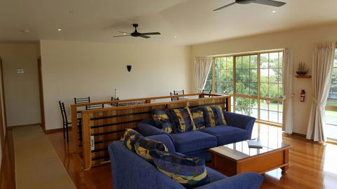 Anchors Guest House - Sunshine Coast Tourism 4