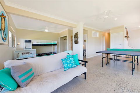 Apricari - Holiday Sunshine Coast 9