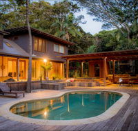 Apalie Retreat - Sunshine Coast Tourism