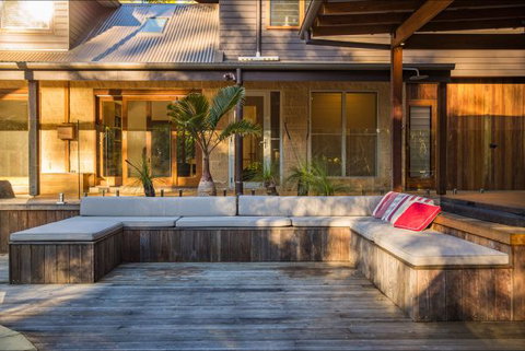Apalie Retreat - Sunshine Coast Tourism 3
