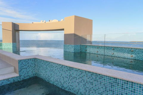 Aqua Aqua Luxury Penthouses - Holiday Sunshine Coast 8