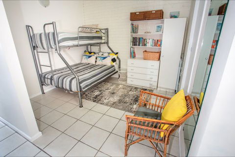 Arlingtons Accommodation - Holiday Sunshine Coast 8