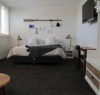 Atlantic Geelong - Holiday Sunshine Coast