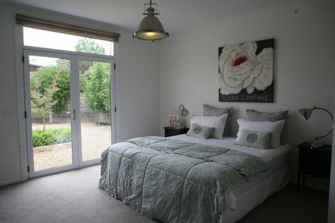 Bright Bliss - Sunshine Coast Tourism 1