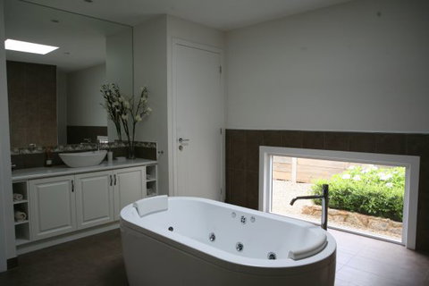 Bright Bliss - Sunshine Coast Tourism 2