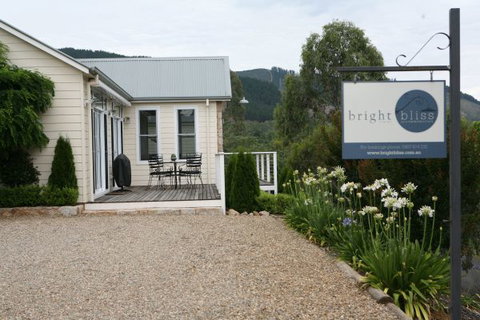 Bright Bliss - Sunshine Coast Tourism 3