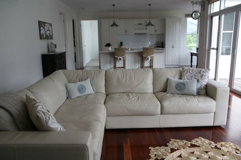 Bright Bliss - Sunshine Coast Tourism 6