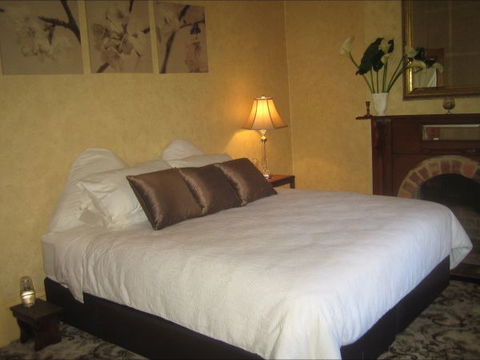 Bunjil Farm - Holiday Sunshine Coast 2