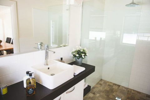Byng Street Cottage - Sunshine Coast Tourism 6