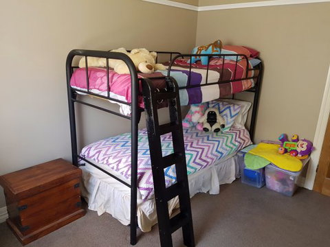 Calbung Stays Ballarat - Sunshine Coast Tourism 6