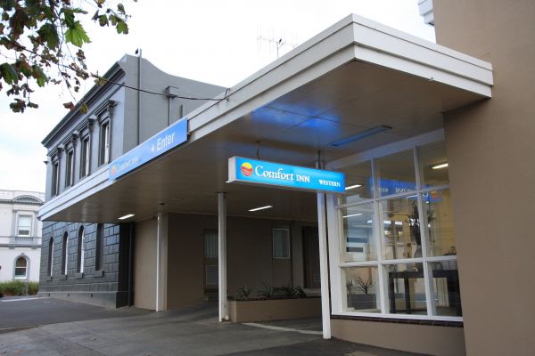  Sunshine Coast Tourism