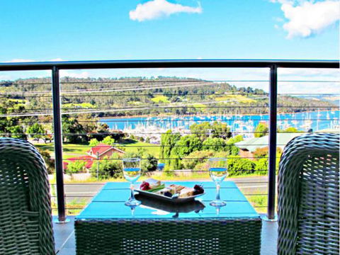 Cove Kettering - The - Sunshine Coast Tourism 3