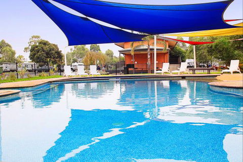 Discovery Parks - Melbourne - Sunshine Coast Tourism 1
