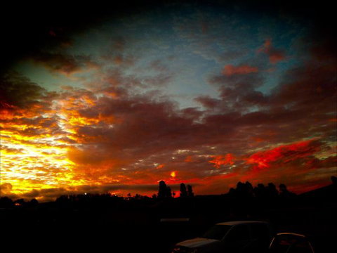 Dusk2Dawn Accommodation - Holiday Sunshine Coast 0