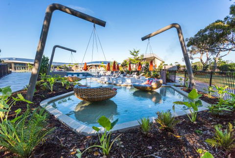 Elements Of Byron - Sunshine Coast Tourism 2