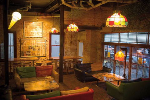 Hotel Warrnambool - Holiday Sunshine Coast 2