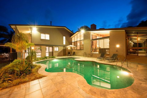 Just Heaven Country House - Sunshine Coast Tourism 1