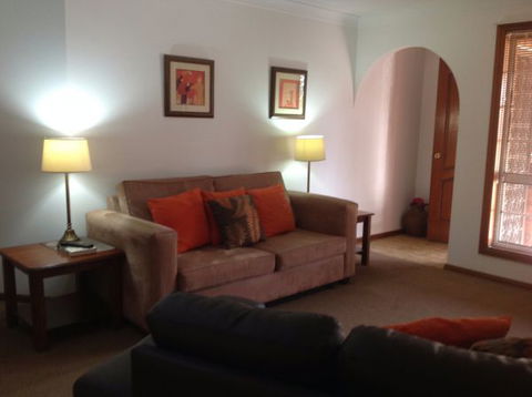 Kimber's Apartments On Gurwood - Holiday Sunshine Coast 0