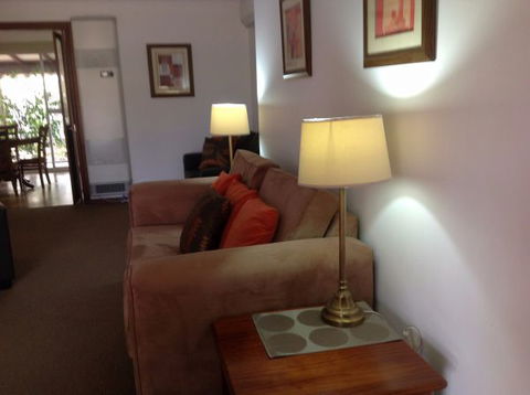 Kimber's Apartments On Gurwood - Holiday Sunshine Coast 1