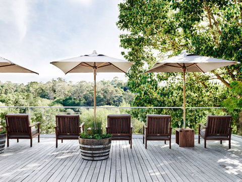 Lake House - Sunshine Coast Tourism 8