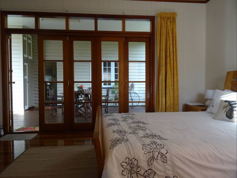Le Piaf On Treasure Bed And Breakfast - Holiday Sunshine Coast 4
