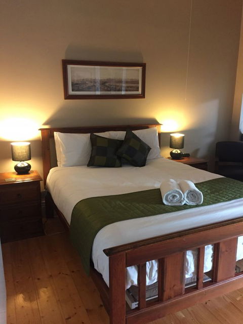 Little River Bed And Breakfast - Sunshine Coast Tourism 1