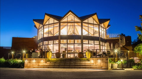 Lyndoch Hill - Sunshine Coast Tourism 1