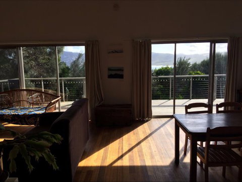 Morning Mist - Sunshine Coast Tourism 3