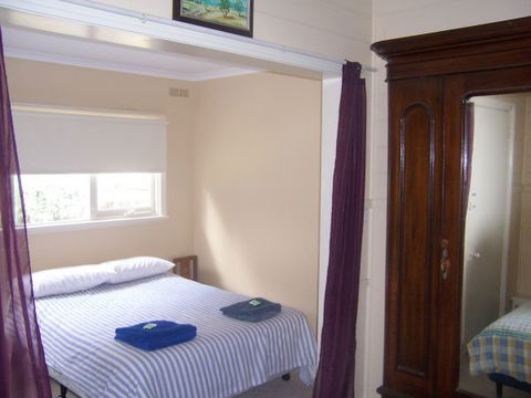 Moyne Cottage - Holiday Sunshine Coast 4