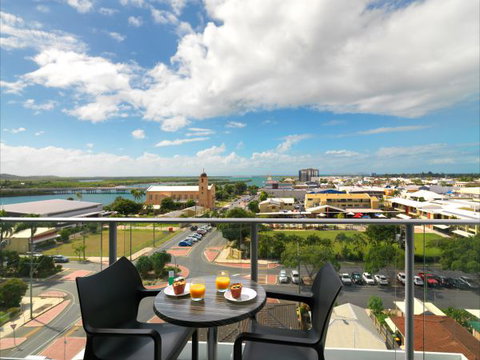 Oaks Rivermarque - Holiday Sunshine Coast 0
