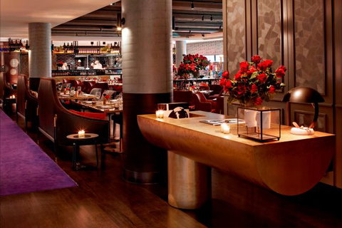 QT Melbourne - Sunshine Coast Tourism 3