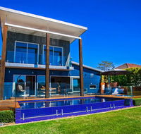 Reflections at Minnamurra - Sunshine Coast Tourism