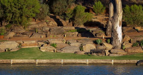 Riverbush Cottages - Sunshine Coast Tourism 5