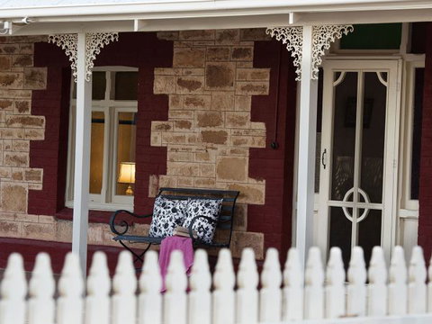 Rilli Retreat - Sunshine Coast Tourism 1