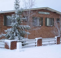 Snowdale Flats - Sunshine Coast Tourism