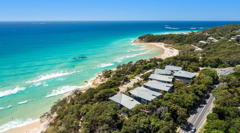 Stradbroke Island Beach Hotel | Spa Resort - Sunshine Coast Tourism 1